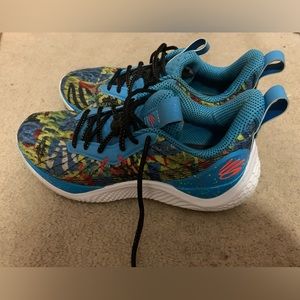 Steph curry UNISEX limited edition sneakers (women’s 9.5 men’s 8)